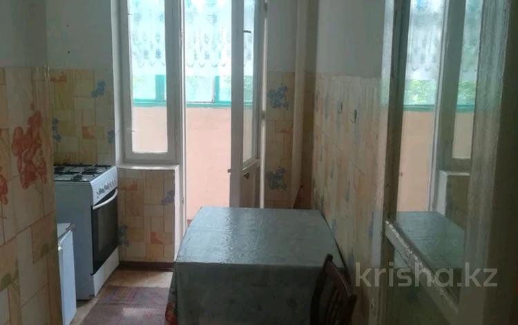 1-комнатная квартира · 35 м² · 3/5 этаж, 12 микрорайон — Рыскулова,Коктем за 90 000 ₸ в Шымкенте — фото 2