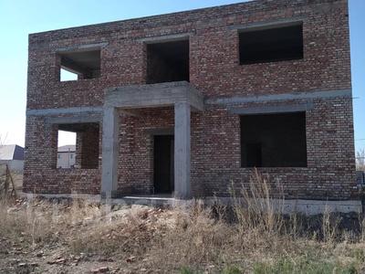 Отдельный дом · 5 комнат · 300 м² · 10 сот., Малайсары батыр 9 за 19.9 млн 〒 в Акмоле