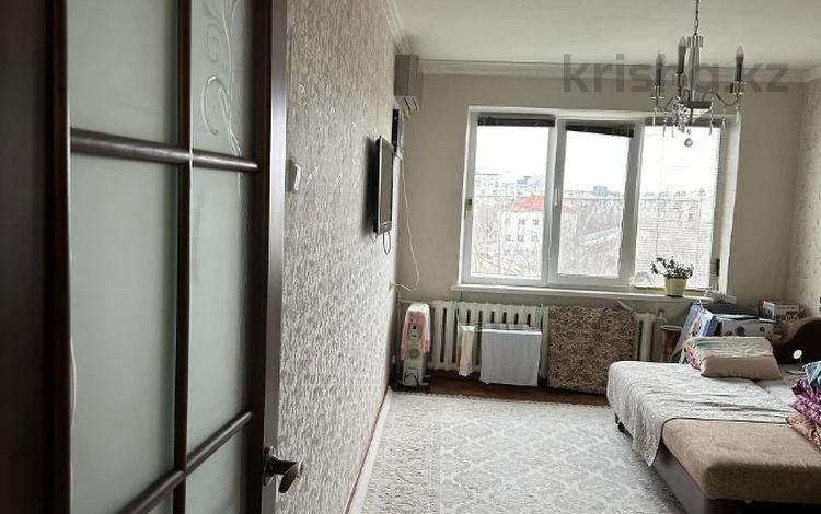 2-комнатная квартира · 48.2 м² · 5/5 этаж, Авангард 4 11 за 16 млн 〒 в Атырау, мкр Авангард-4 — фото 4