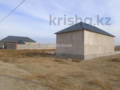 Отдельный дом · 2 комнаты · 43.4 м² · 10 сот., Күншуақ 49 — Ортақта жаңа вокзал жақта за 10 млн ₸ в Туркестане