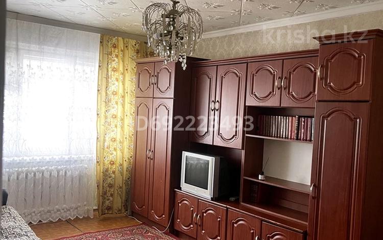 2-бөлмелі пәтер · 44 м² · 1/5 қабат, Майкудук, 2-ой квартал 24 — Остановка Маяк, бағасы: 10.8 млн ₸ в Караганде, Алихана Бокейханова р-н — фото 2