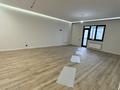 2-бөлмелі пәтер · 93 м² · 9/14 қабат, Мкр. Самал-3 15, бағасы: 90 млн ₸ в Алматы, Медеуский р-н