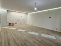 2-бөлмелі пәтер · 93 м² · 9/14 қабат, Мкр. Самал-3 15, бағасы: 90 млн ₸ в Алматы, Медеуский р-н — фото 2