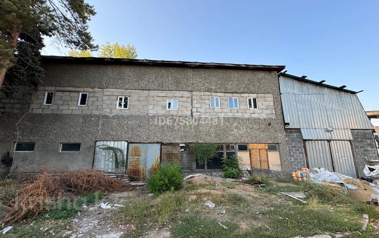 Свободное назначение, офисы, склады, кабинеты и рабочие места · 280 м² за 546 000 〒 в Алматы — фото 42