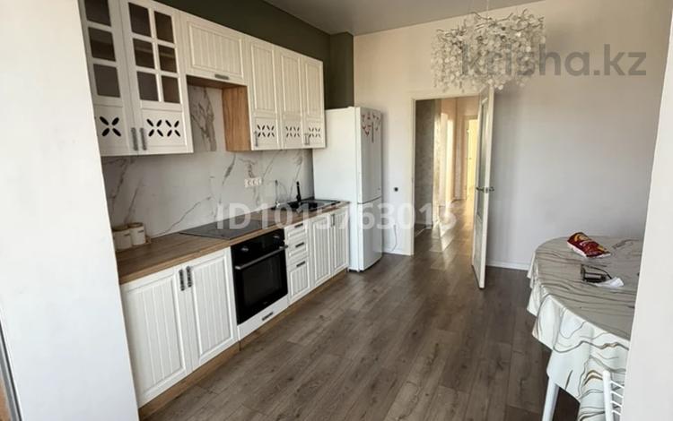 1-комнатная квартира · 70 м² · 3/3 этаж, Военно интернационалистов 67 — Военноинтернационалистов - сан Сити за 20 000 ₸ в Уральске — фото 2