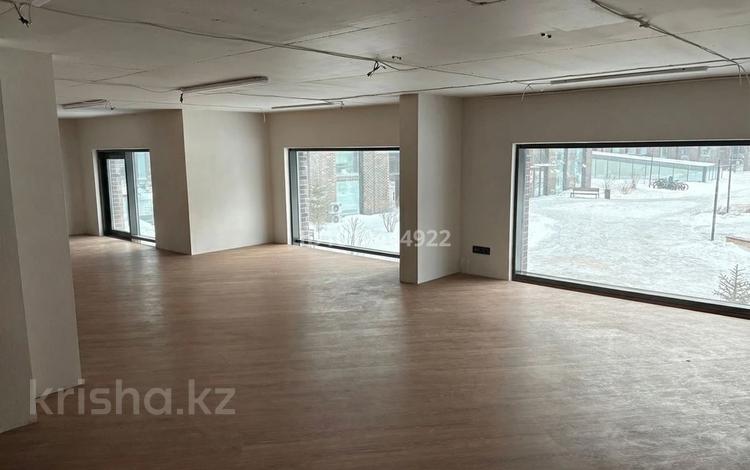 Кеңселер, дүкендер мен бутиктер, қоймалар · 60 м², бағасы: 450 000 ₸ в Астане, Есильский р-н — фото 3