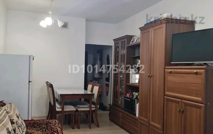 1-комнатная квартира · 30 м² · 4/12 этаж, мкр Достык 35 за 35 млн ₸ в Алматы, Ауэзовский р-н — фото 2