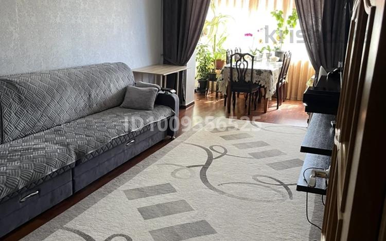 3-комнатная квартира · 74 м² · 5/5 этаж, 11-й мкр 25 за 17 млн ₸ в Актау — фото 2