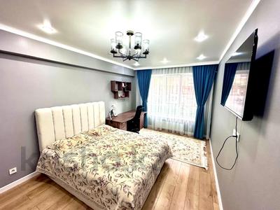 3-бөлмелі пәтер · 81.9 м² · 1/9 қабат, мкр Думан-2, мкрн Думан-2, бағасы: 68 млн ₸ в Алматы, Медеуский р-н
