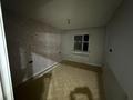 3-комнатная квартира · 70 м² · 3/4 этаж, мкр Уркер Е 1 дом 2 за 250 000 ₸ в Астане, Нура р-н — фото 4