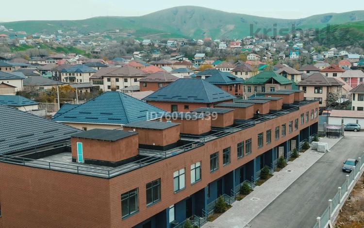 4-комнатная квартира · 176 м², мкр Думан-2 1806 — Сабыр Рахимова за 64 млн ₸ в Алматы, Медеуский р-н — фото 18