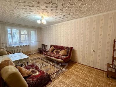 2-комнатная квартира, 45 м², 3/5 этаж, Абая 45 за 17.9 млн 〒 в Петропавловске