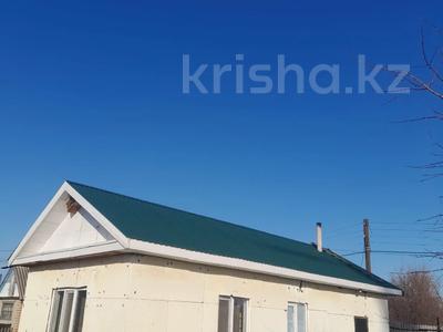 Отдельный дом · 2 комнаты · 57.4 м² · 4 сот., Текстильщиков 1706 за 11 млн ₸ в Костанае
