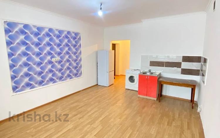 1-комнатная квартира · 30 м² · 1/5 этаж, Республики 1/1Б — Горячая цена! за 8.5 млн 〒 в Косшы — фото 2