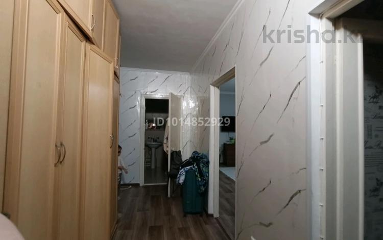 2-бөлмелі пәтер · 60 м² · 5/9 қабат, Ақсай-1А ш/а., Мкр. Аксай 32, бағасы: 38 млн ₸ в Алматы, Ауэзовский р-н — фото 2