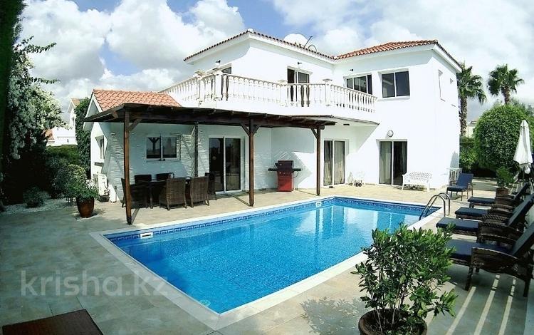 Отдельный дом • 5 комнат • 160 м² • 7 сот., Coral Bay, Пафос за 297 млн 〒 — фото 179