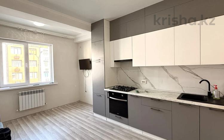 2-комнатная квартира · 50 м² · 2/5 этаж, мкр 20-й, Мкр 20-й 22 — Саина Монке би за 230 000 〒 в Алматы, Алатауский р-н — фото 2