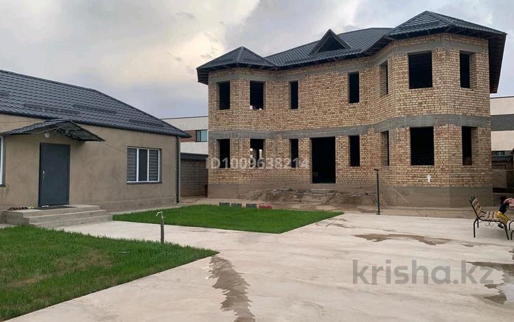 Отдельный дом · 8 комнат · 260 м² · 8 сот., мкр Кайтпас 2 38/15 за 65 млн ₸ в Шымкенте, Абайский р-н — фото 3
