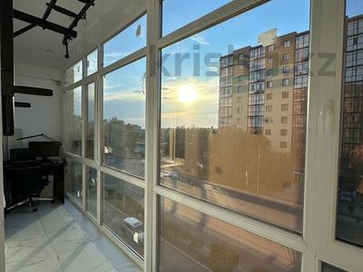 Продажа квартир в Западно-Казахстанской обл.: 2-комнатная квартира · 71.6 м² · 4/9 этаж, Громовой 16 — Абулхаир хана за 30.5 млн 〒 2-комнатная квартира · 71.6 м² · 4/9 этаж, Громовой 16 — Абулхаир хана за 30.5 млн 〒 в Уральске