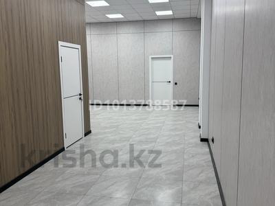 Свободное назначение, офисы, магазины и бутики, салоны красоты, образование, кабинеты и рабочие места, студии · 80 м² за 450 000 ₸ в Павлодаре