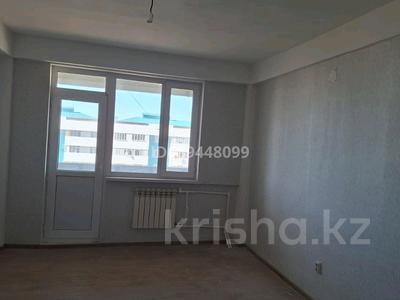3-комнатная квартира · 80 м², Сатпаева 151/1 за 18 млн 〒