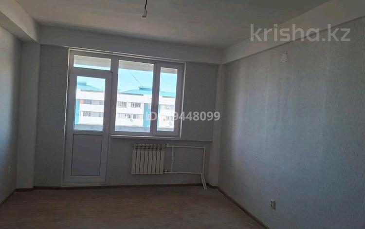 3-бөлмелі пәтер · 80 м², Сатпаева 151/1, бағасы: 18 млн ₸ — фото 2