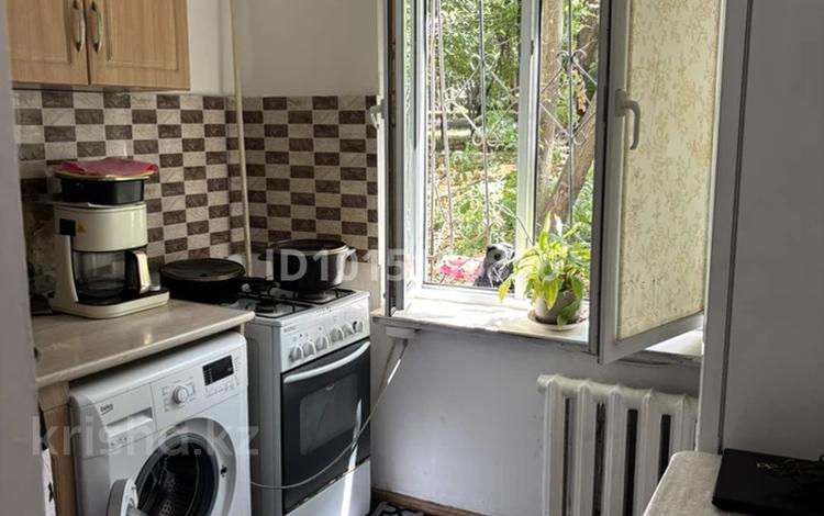 1-бөлмелі пәтер · 35 м² · 1/4 қабат, №6 ш/а. 17A, бағасы: 220 000 ₸ в Алматы, Ауэзовский р-н — фото 2