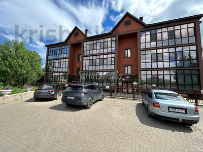 2-бөлмелі пәтер · 79.9 м² · 2/3 қабат, Рыскулбекова 62 — в районе парка Кирова, бағасы: 39 млн ₸ в Уральске