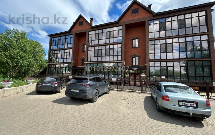 2-комнатная квартира · 79.9 м² · 2/3 этаж, Рыскулбекова 62 — в районе парка Кирова за 39 млн ₸ в Уральске — фото 2