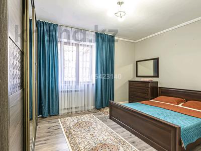 2-комнатная квартира · 70 м² · 1/17 этаж, Жандосова 144/1 — Жандосова - Алтынсарина за 22 000 ₸ в Алматы, Ауэзовский р-н