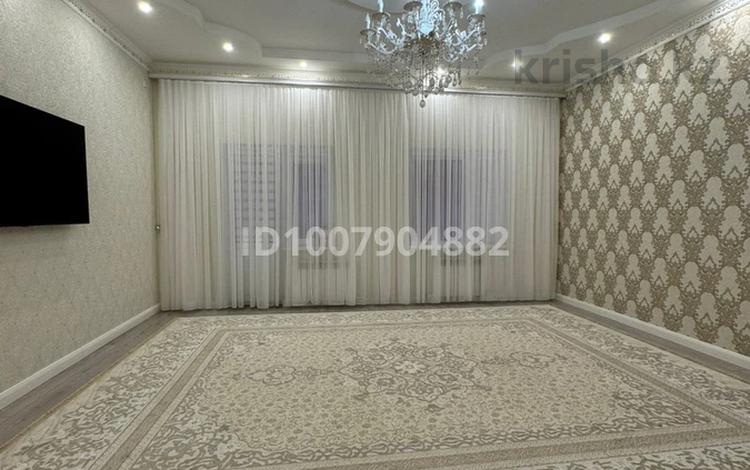 4-комнатная квартира · 129.3 м² · 5/16 этаж, 16-й мкр 64 за 45 млн ₸ в Актау — фото 2