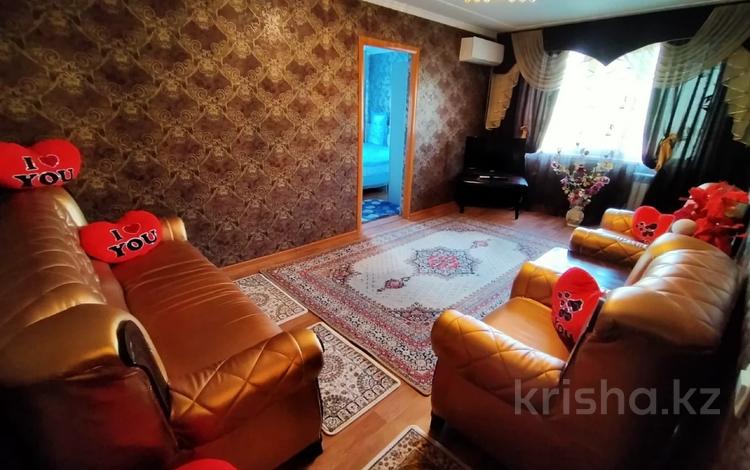 3-комнатная квартира · 72 м² · 4/5 этаж, 8-й микрорайон, 8-й микрорайон 54 за 220 000 〒 в Шымкенте, Туран р-н — фото 2