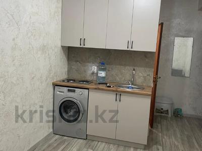 1-комнатная квартира · 18 м² · 5/10 этаж, мкр Аксай-3А 90 — Толе би Момышулы за 16 млн ₸ в Алматы, Ауэзовский р-н
