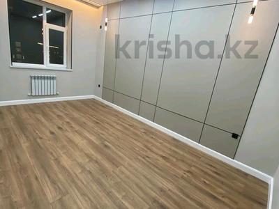 1-бөлмелі пәтер · 45 м² · 10/11 қабат, 18 30, бағасы: 19.5 млн ₸ в Актау, 18-й мкр 