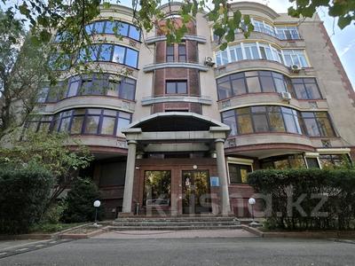 4-бөлмелі пәтер · 230 м² · 2/6 қабат, Ходжанова 10, бағасы: 285 млн ₸ в Алматы, Бостандыкский р-н