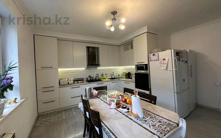 3-бөлмелі пәтер · 117 м² · 4/5 қабат, Думан-2 ш/а. 10, бағасы: 67 млн ₸ в Алматы, Медеуский р-н — фото 2
