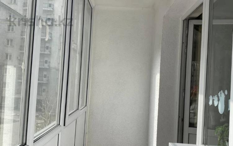 2-бөлмелі пәтер · 56 м² · 3/12 қабат, Толе би, бағасы: 39.5 млн ₸ в Алматы, Алмалинский р-н — фото 3