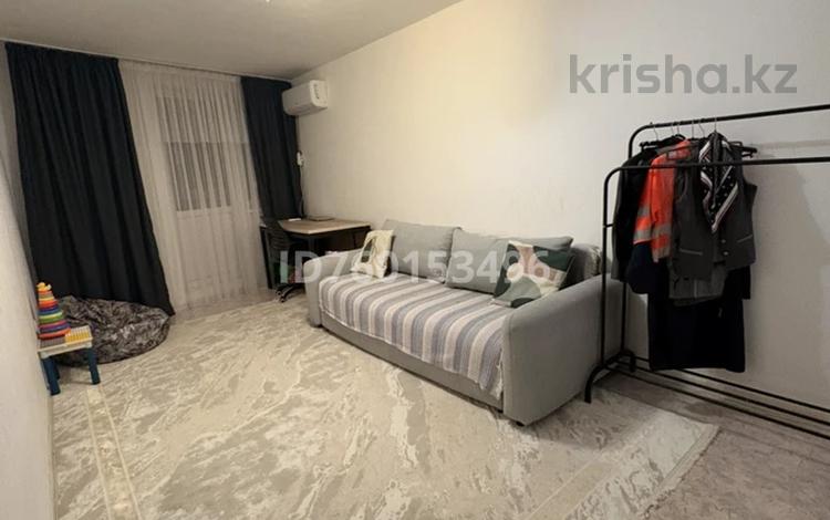 2-бөлмелі пәтер · 61.4 м² · 8/9 қабат, Райымбек Батыр 275, бағасы: 35 млн ₸ в  — фото 15