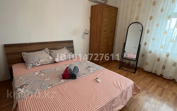 2-бөлмелі пәтер · 60 м² · 6/9 қабат, Центральный ш/а., Сатпаева 48 — Сатпаева, владимирский, бағасы: 250 000 ₸ в Атырау, мкр Центральный — фото 2