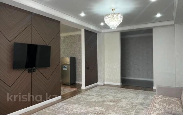 2-бөлмелі пәтер · 89.8 м² · 9/10 қабат, 17-ш/а. 24/1, бағасы: 31 млн ₸ в Актау, 17-й мкр — фото 10