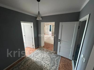 4-бөлмелі пәтер · 112.9 м² · 5/5 қабат, Жилгородок ш/а., Ватутина 5, бағасы: ~ 20 млн ₸ в Актобе, мкр Жилгородок