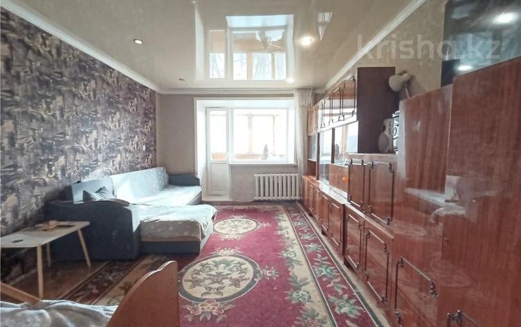 3-бөлмелі пәтер · 58 м² · 4/5 қабат, Сортировка, Жекибаева 135, бағасы: 10 млн ₸ в Караганде, Алихана Бокейханова р-н — фото 2
