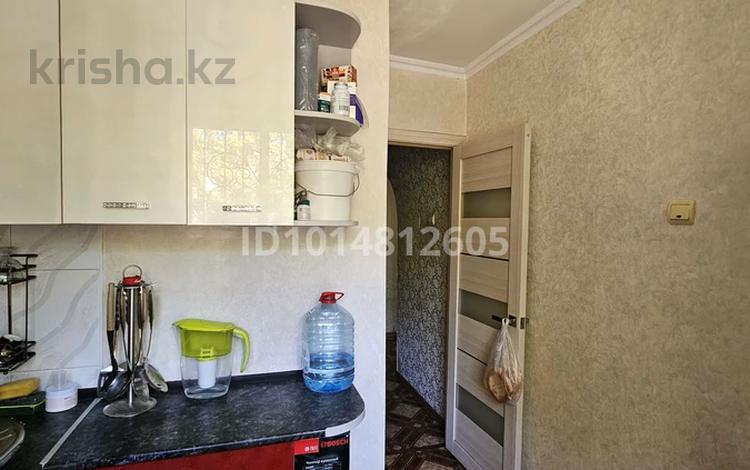 3-бөлмелі пәтер · 58.2 м² · 2/5 қабат, Ақсай-3 ш/а., бағасы: 42 млн ₸ в Алматы, Ауэзовский р-н — фото 2