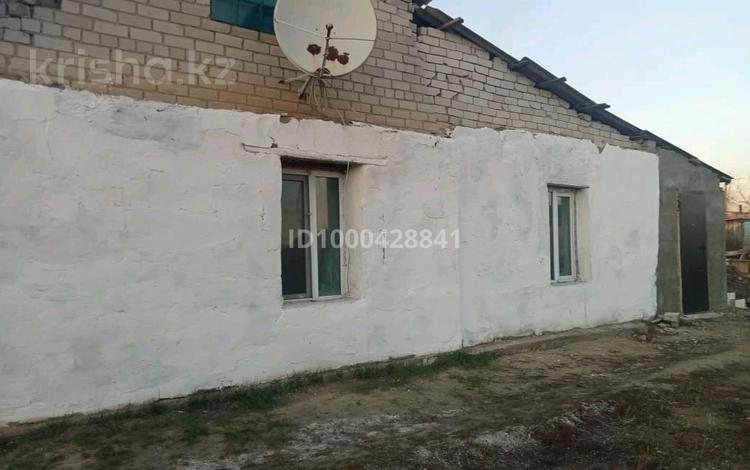 Жеке үй · 3 бөлме · 70 м² · 6 жүзд., 779 — Восточный правый РСУ, бағасы: 3.8 млн ₸ в Семее — фото 2