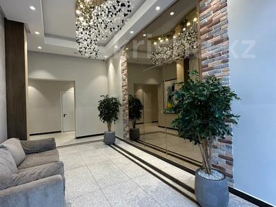 2-комнатная квартира · 76 м² · 6/15 этаж, Аргынбекова 18 — Шаяхметова за 46 млн ₸ в Шымкенте, Каратауский р-н
