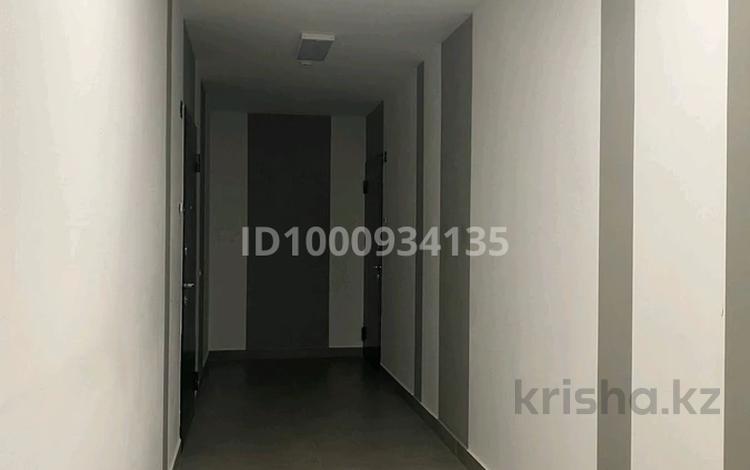 3-комнатная квартира · 76.8 м² · 1/5 этаж, Шакшак жанибек 99 — Стамбул мазазин детски мир, мешит касында за 19 млн ₸ в Аркалыке — фото 2