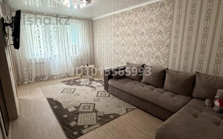 1-комнатная квартира · 34 м² · 4/5 этаж, Проспект республики за 10 млн ₸ в Темиртау — фото 2