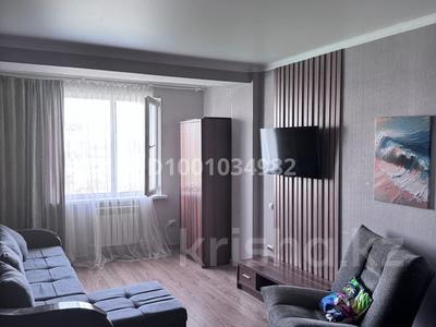 1-бөлмелі пәтер · 30 м² · 9/12 қабат · ай сайын, Шевченко 85 — Пересечение Сейфуллина и Шевченко, бағасы: 280 000 〒 в Алматы, Алмалинский р-н