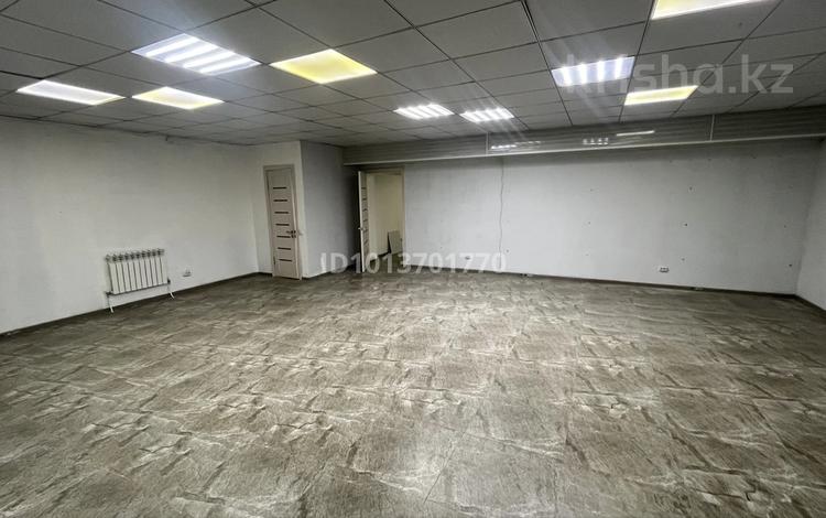 Свободное назначение · 111.4 м² за 350 000 ₸ в Астане, Сарайшык р-н — фото 2