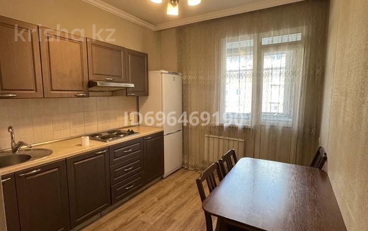 1-комнатная квартира, 38 м², 9/12 этаж, Сатпаева 90/36, 90/20